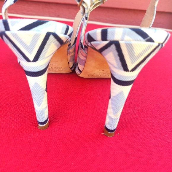 J Crew heeled pumps - Picture 3 of 7
